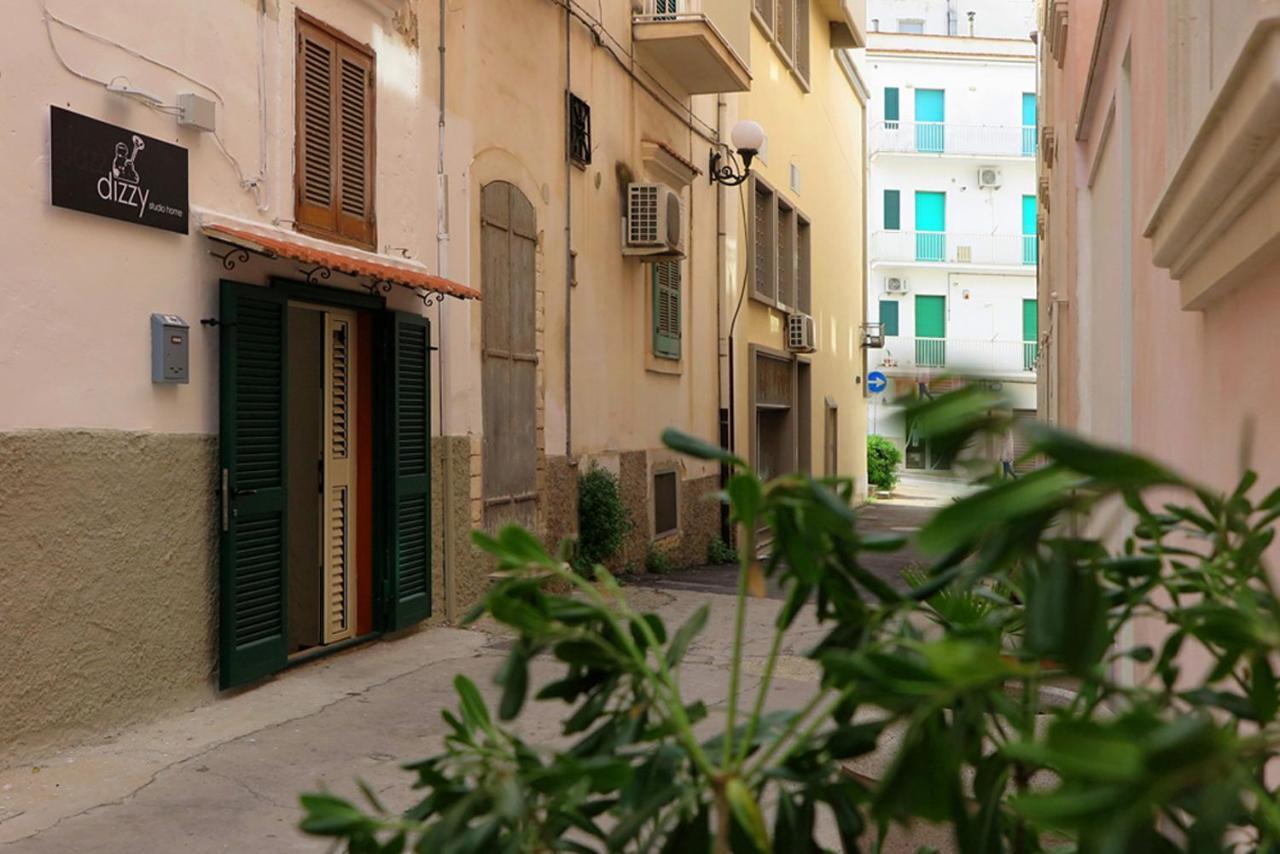 Alloggio Vieste Centro - Dizzy Studio Home 外观 照片