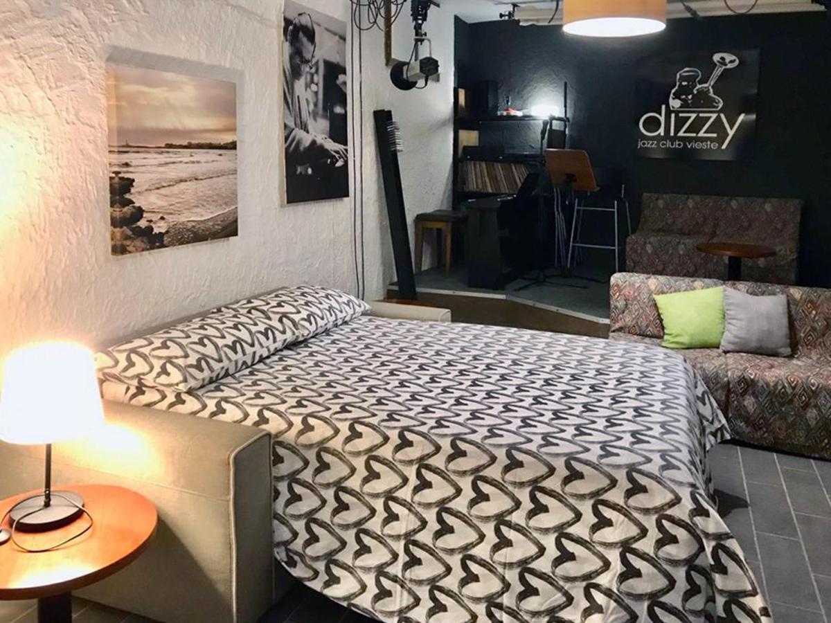 Alloggio Vieste Centro - Dizzy Studio Home 外观 照片